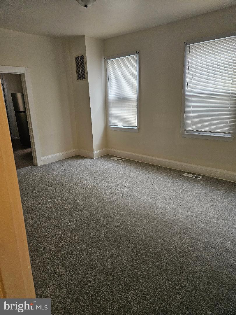 1635 U ST SE, WASHINGTON, District Of Columbia 20020, 4 Bedrooms Bedrooms, 6 Rooms Rooms,2 BathroomsBathrooms,Residential,For sale,1635 U ST SE,DCDC2241658 MLS # DCDC2241658