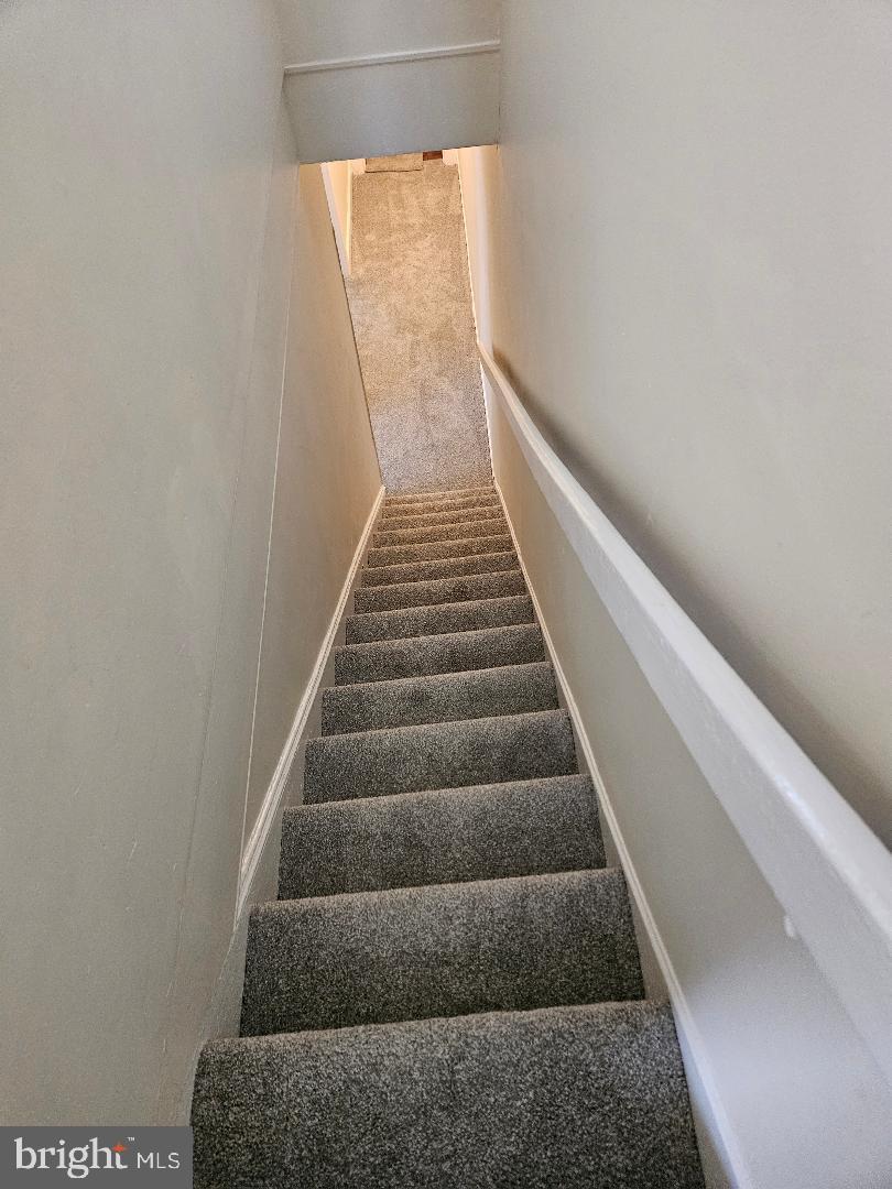 1635 U ST SE, WASHINGTON, District Of Columbia 20020, 4 Bedrooms Bedrooms, 6 Rooms Rooms,2 BathroomsBathrooms,Residential,For sale,1635 U ST SE,DCDC2241658 MLS # DCDC2241658