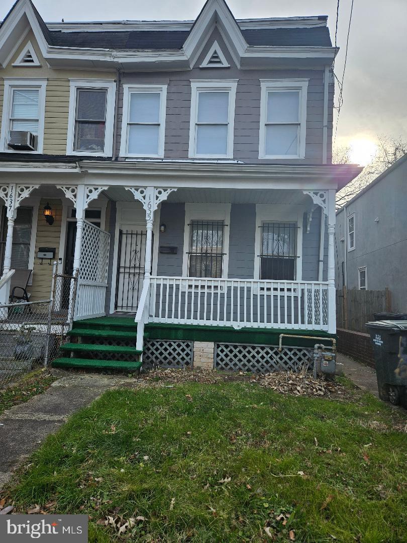 1635 U ST SE, WASHINGTON, District Of Columbia 20020, 4 Bedrooms Bedrooms, 6 Rooms Rooms,2 BathroomsBathrooms,Residential,For sale,1635 U ST SE,DCDC2241658 MLS # DCDC2241658