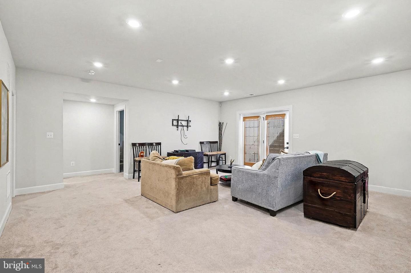 40731 WILLOW WALK CT, ALDIE, Virginia 20105, 5 Bedrooms Bedrooms, ,5 BathroomsBathrooms,Residential,For sale,40731 WILLOW WALK CT,VALO2114104 MLS # VALO2114104