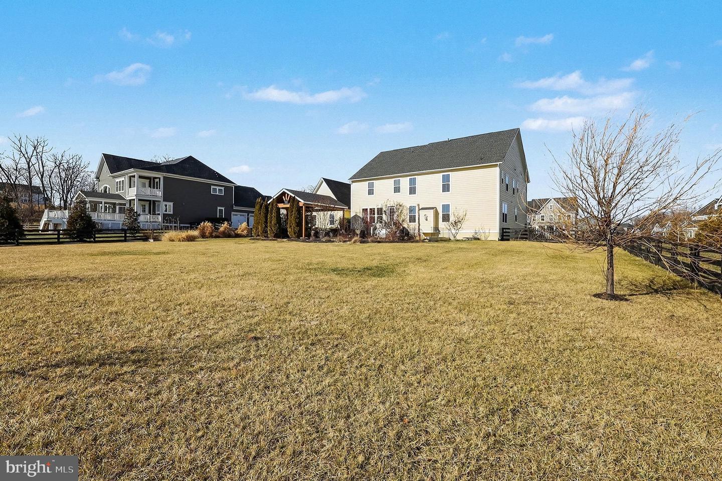 40731 WILLOW WALK CT, ALDIE, Virginia 20105, 5 Bedrooms Bedrooms, ,5 BathroomsBathrooms,Residential,For sale,40731 WILLOW WALK CT,VALO2114104 MLS # VALO2114104