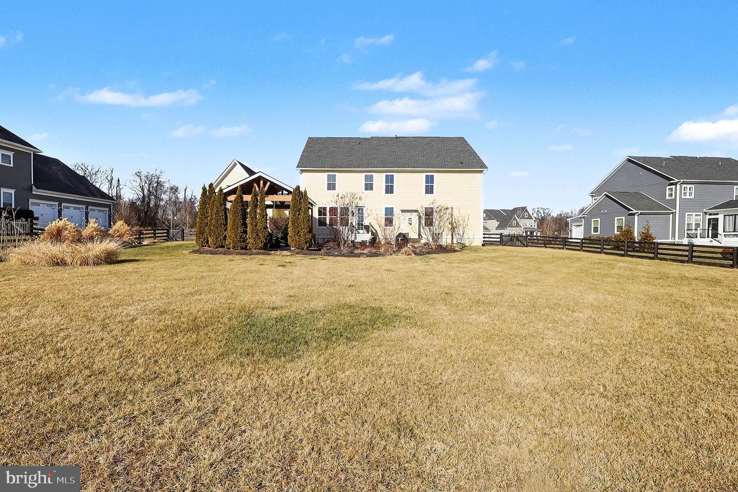 40731 WILLOW WALK CT, ALDIE, Virginia 20105, 5 Bedrooms Bedrooms, ,5 BathroomsBathrooms,Residential,For sale,40731 WILLOW WALK CT,VALO2114104 MLS # VALO2114104