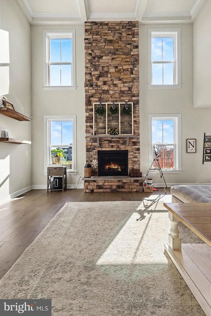 40731 WILLOW WALK CT, ALDIE, Virginia 20105, 5 Bedrooms Bedrooms, ,5 BathroomsBathrooms,Residential,For sale,40731 WILLOW WALK CT,VALO2114104 MLS # VALO2114104