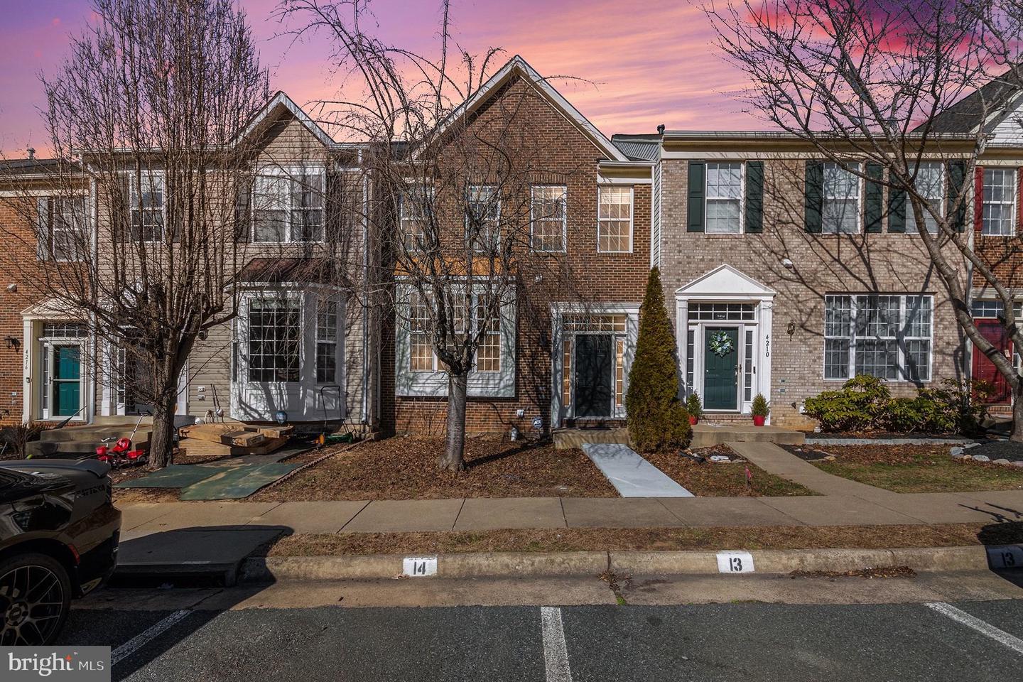 4212 LA MAURICIE LOOP, DUMFRIES, Virginia 22025, 3 Bedrooms Bedrooms, ,3 BathroomsBathrooms,Residential,For sale,4212 LA MAURICIE LOOP,VAPW2110688 MLS # VAPW2110688