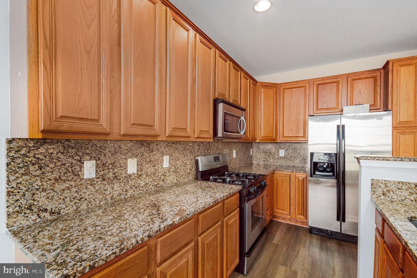 4212 LA MAURICIE LOOP, DUMFRIES, Virginia 22025, 3 Bedrooms Bedrooms, ,3 BathroomsBathrooms,Residential,For sale,4212 LA MAURICIE LOOP,VAPW2110688 MLS # VAPW2110688