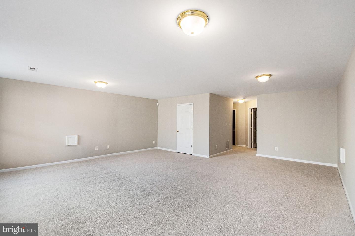 4212 LA MAURICIE LOOP, DUMFRIES, Virginia 22025, 3 Bedrooms Bedrooms, ,3 BathroomsBathrooms,Residential,For sale,4212 LA MAURICIE LOOP,VAPW2110688 MLS # VAPW2110688