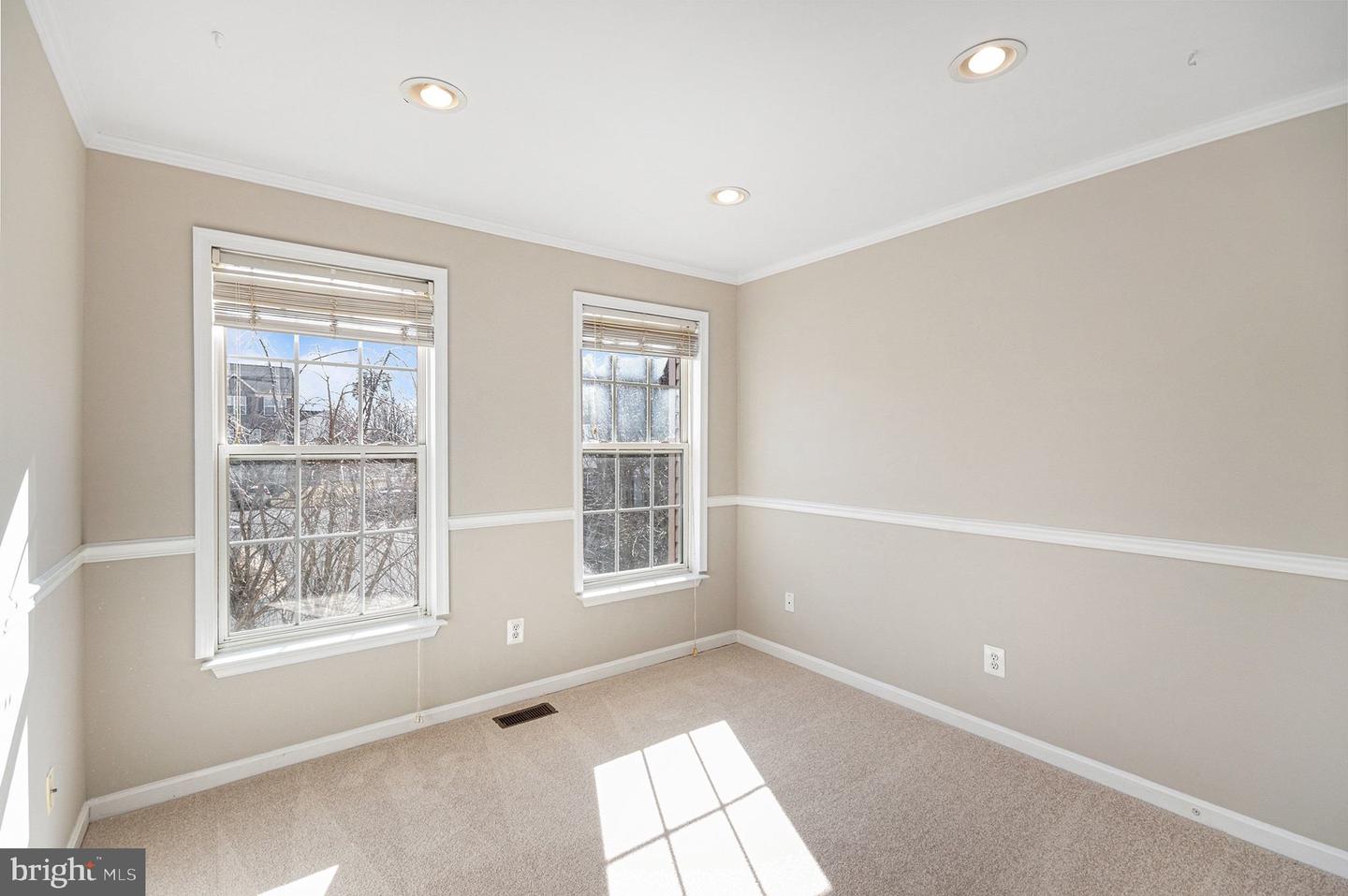 4212 LA MAURICIE LOOP, DUMFRIES, Virginia 22025, 3 Bedrooms Bedrooms, ,3 BathroomsBathrooms,Residential,For sale,4212 LA MAURICIE LOOP,VAPW2110688 MLS # VAPW2110688