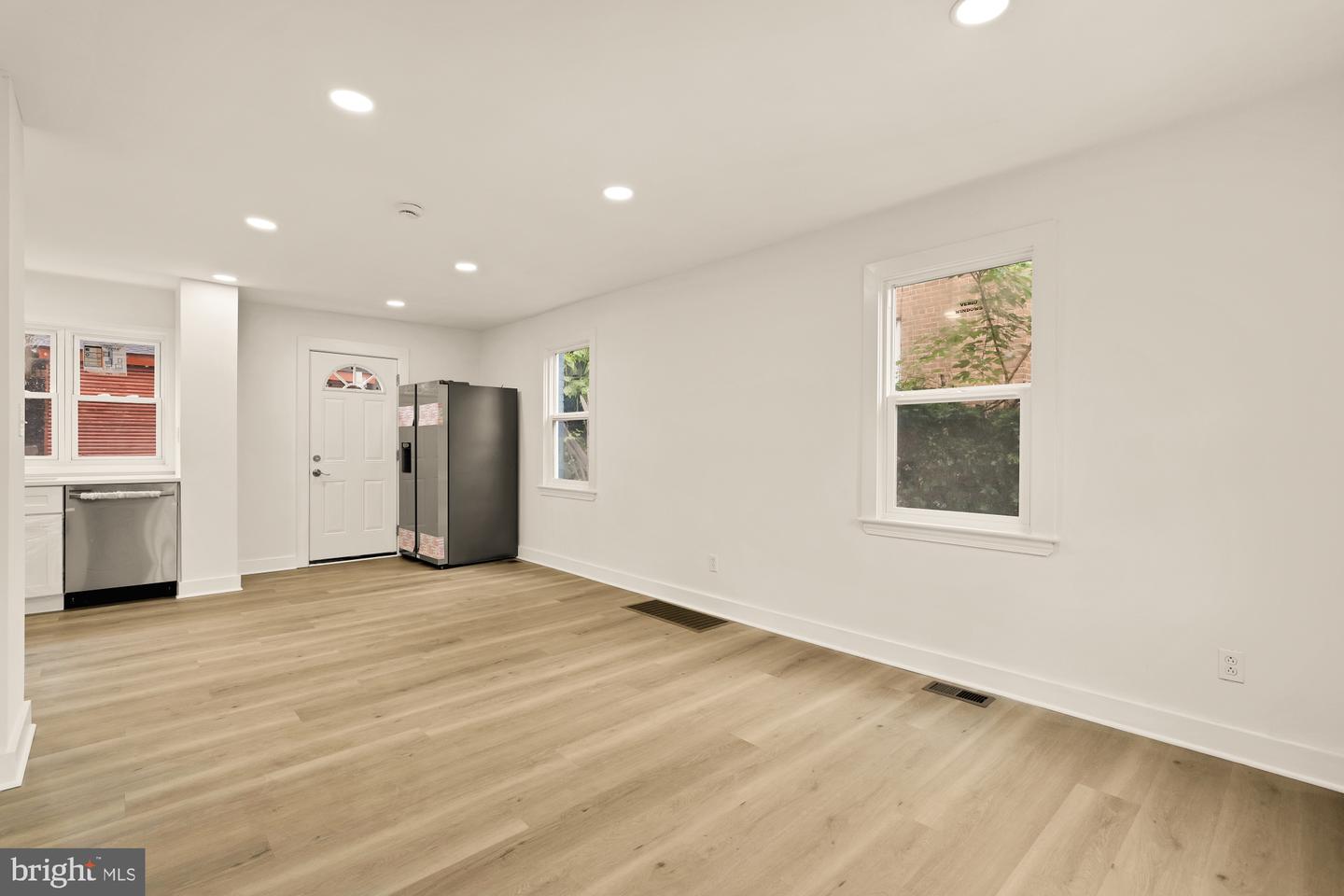 4620 B ST SE, WASHINGTON, District Of Columbia 20019, 2 Bedrooms Bedrooms, ,2 BathroomsBathrooms,Residential,For sale,4620 B ST SE,DCDC2241902 MLS # DCDC2241902