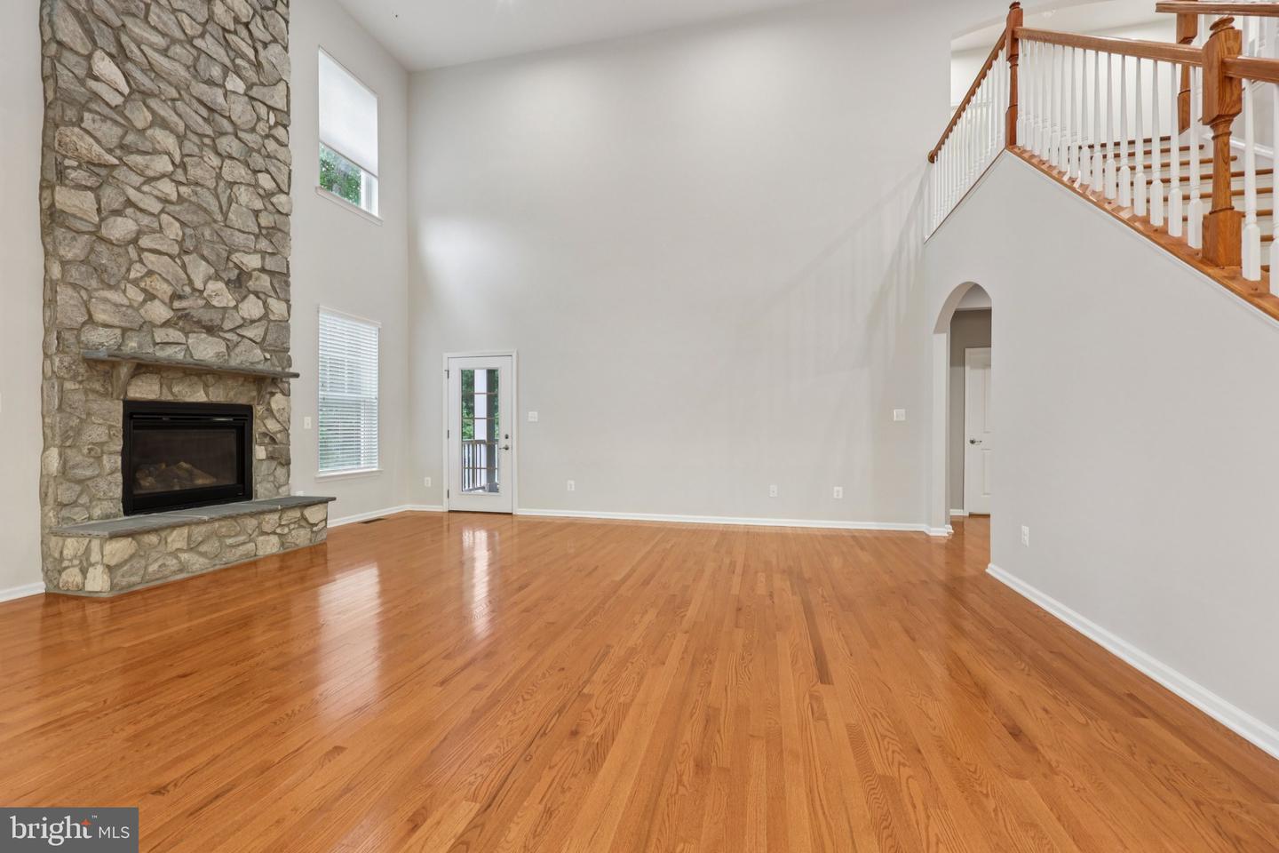 17080 BELLE ISLE DR, DUMFRIES, Virginia 22026, 5 Bedrooms Bedrooms, ,4 BathroomsBathrooms,Residential,For sale,17080 BELLE ISLE DR,VAPW2110710 MLS # VAPW2110710