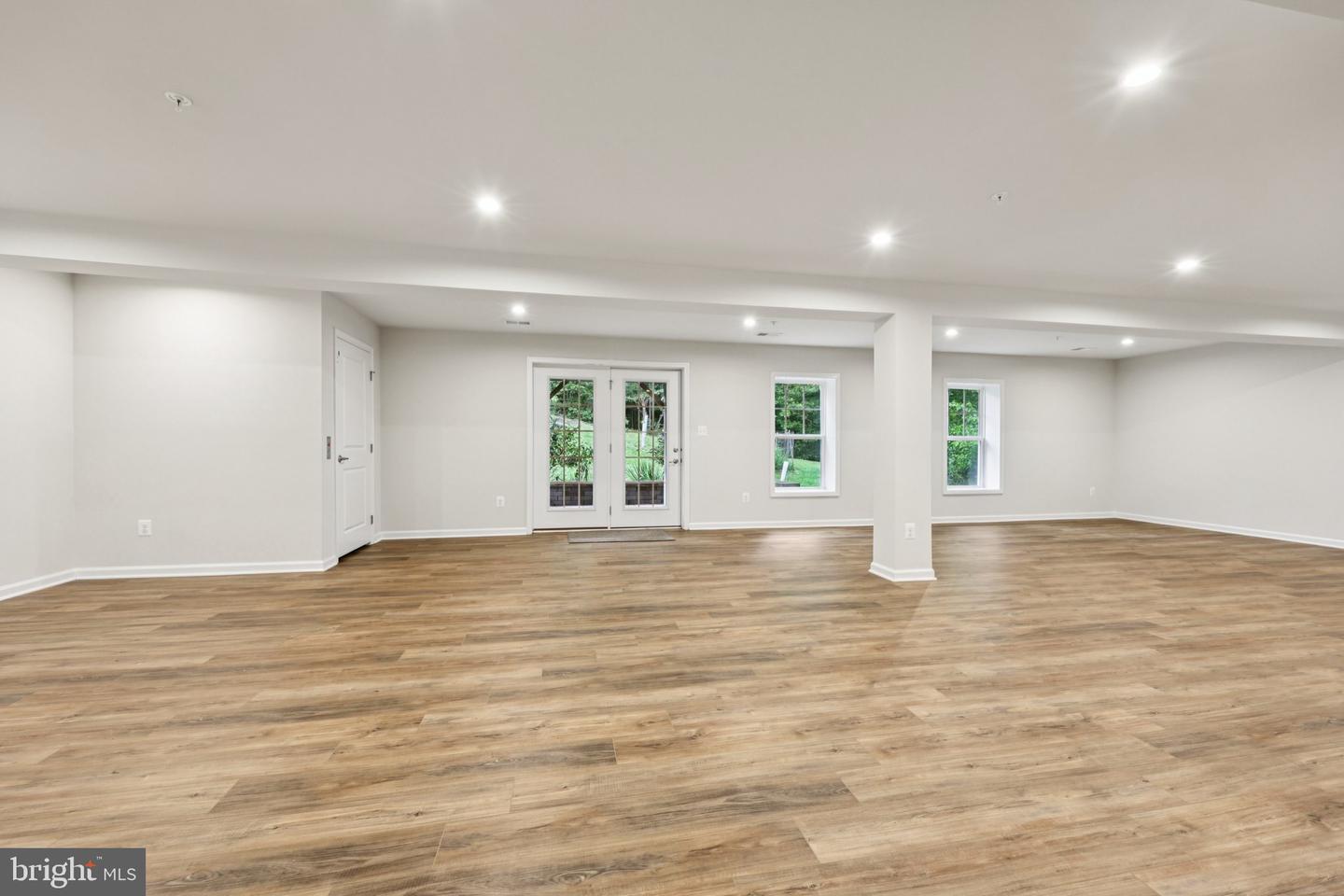 17080 BELLE ISLE DR, DUMFRIES, Virginia 22026, 5 Bedrooms Bedrooms, ,4 BathroomsBathrooms,Residential,For sale,17080 BELLE ISLE DR,VAPW2110710 MLS # VAPW2110710