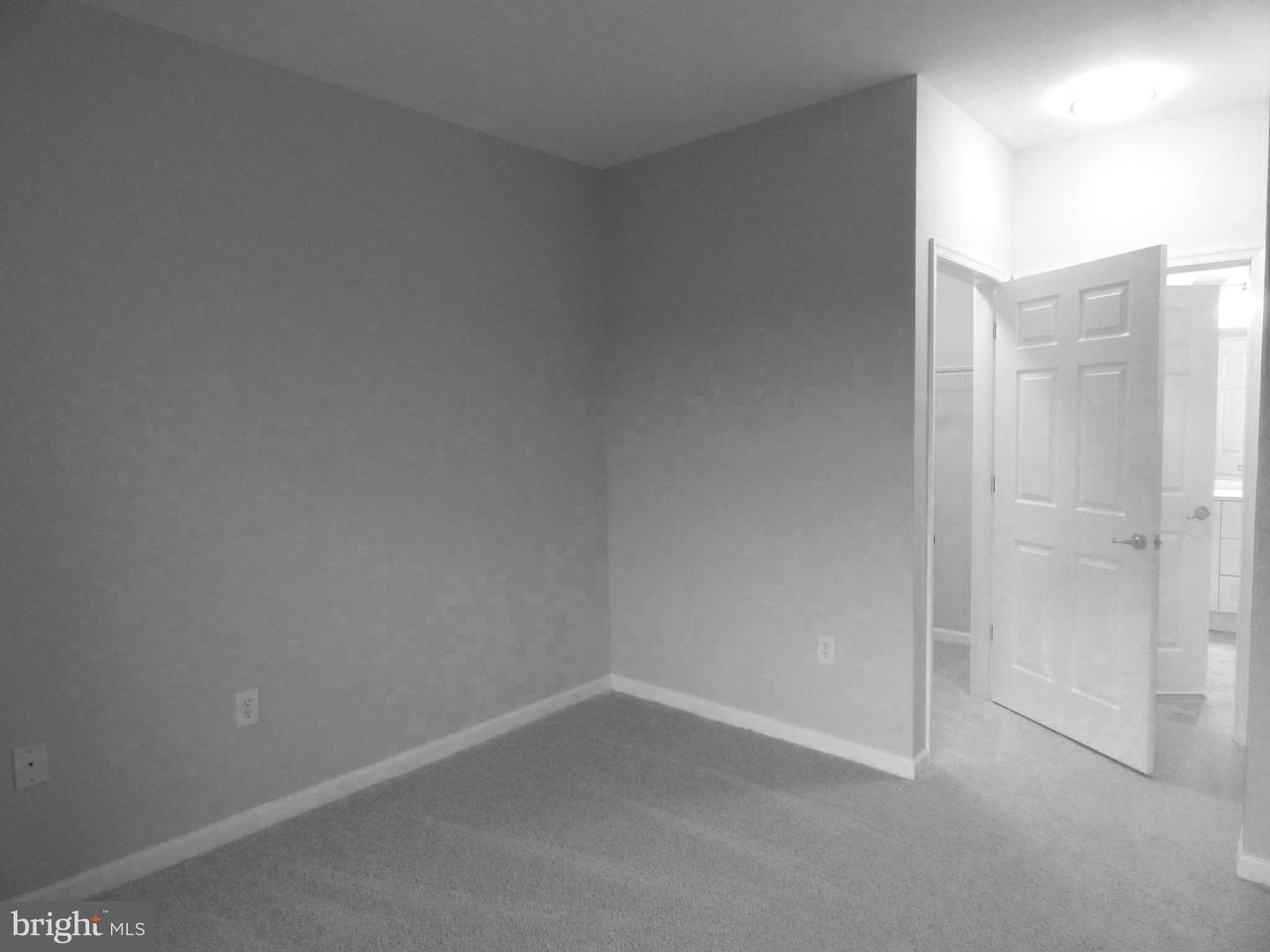 3840 LIGHTFOOT ST #345, CHANTILLY, Virginia 20151, 1 Bedroom Bedrooms, ,1 BathroomBathrooms,Residential,For sale,3840 LIGHTFOOT ST #345,VAFX2286216 MLS # VAFX2286216