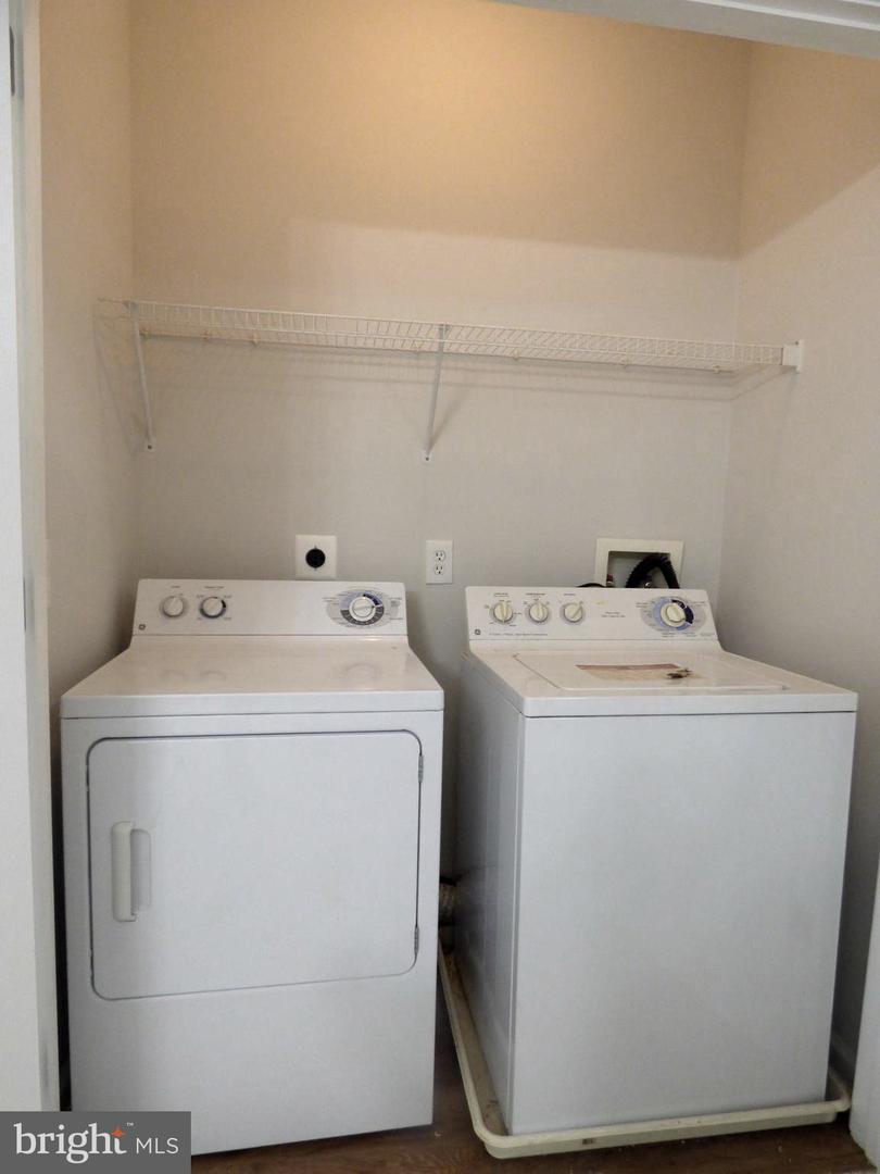 3840 LIGHTFOOT ST #345, CHANTILLY, Virginia 20151, 1 Bedroom Bedrooms, ,1 BathroomBathrooms,Residential,For sale,3840 LIGHTFOOT ST #345,VAFX2286216 MLS # VAFX2286216