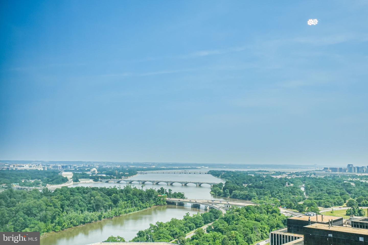 1111 19TH ST N #2703, ARLINGTON, Virginia 22209, 2 Bedrooms Bedrooms, ,2 BathroomsBathrooms,Residential,For sale,1111 19TH ST N #2703,VAAR2067852 MLS # VAAR2067852