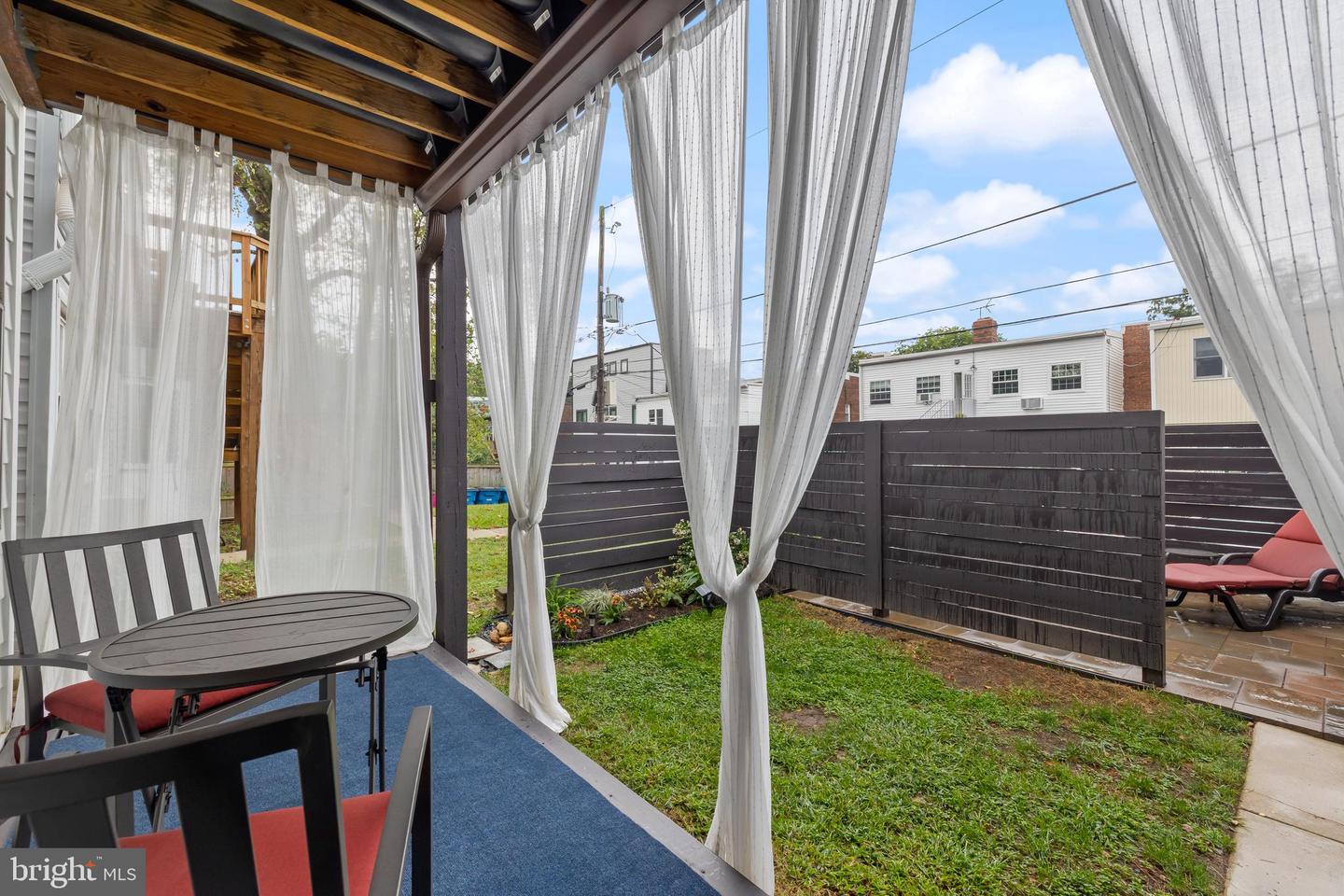 2228 40TH ST NW #1, WASHINGTON, District Of Columbia 20007, 2 Bedrooms Bedrooms, 5 Rooms Rooms,1 BathroomBathrooms,Residential,For sale,2228 40TH ST NW #1,DCDC2241960 MLS # DCDC2241960