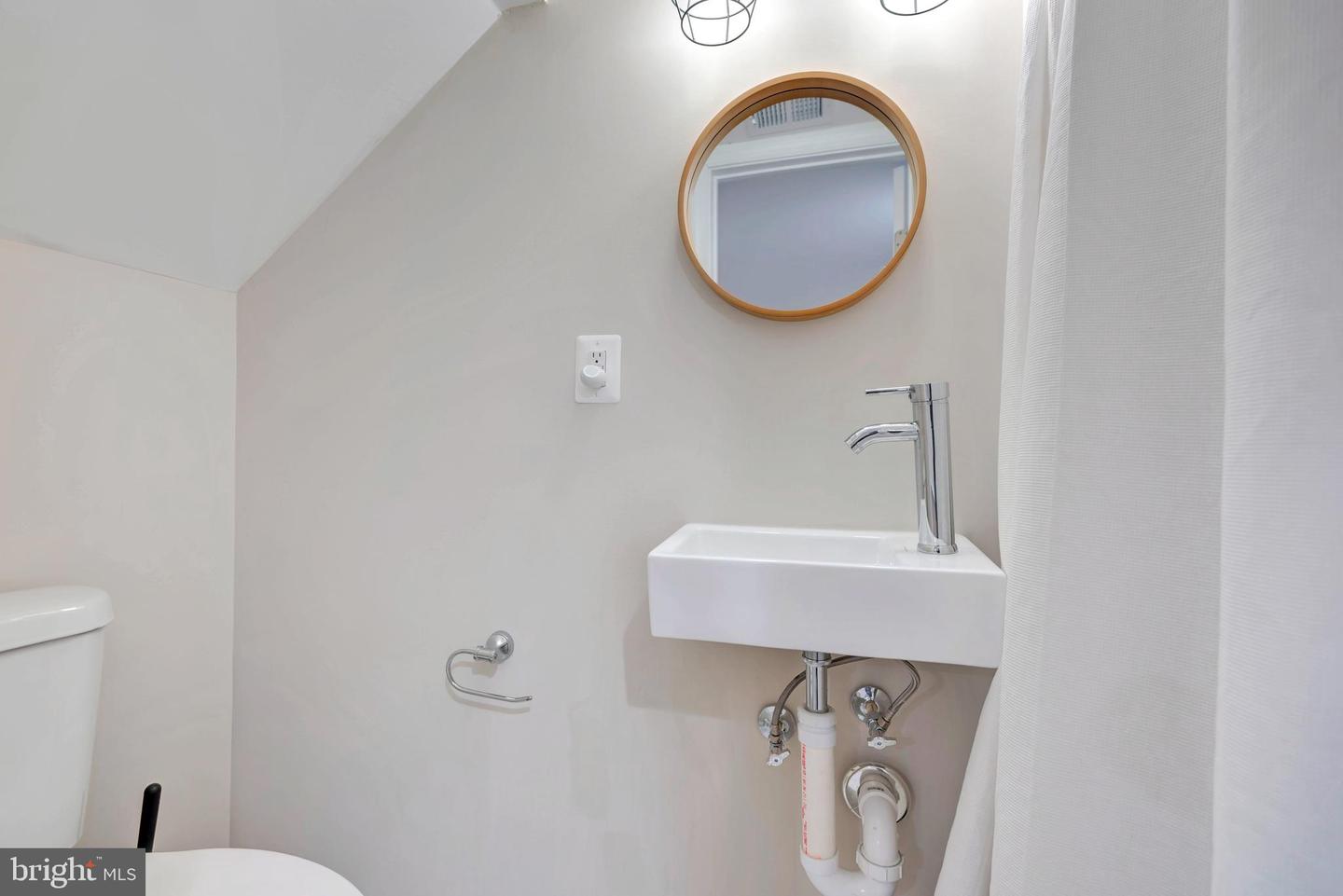 3428 DIX ST NE, WASHINGTON, District Of Columbia 20019, 3 Bedrooms Bedrooms, ,2 BathroomsBathrooms,Residential,For sale,3428 DIX ST NE,DCDC2241972 MLS # DCDC2241972