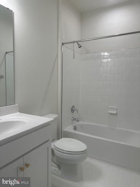 11560 CHAPMAN MILL DR, GLEN ALLEN, Virginia 23060, 4 Bedrooms Bedrooms, ,3 BathroomsBathrooms,Residential,For sale,11560 CHAPMAN MILL DR,VAHN2001146 MLS # VAHN2001146