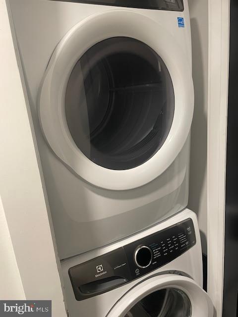 724 NW TAYLOR ST NW #1, WASHINGTON, District Of Columbia 20011, 3 Bedrooms Bedrooms, ,2 BathroomsBathrooms,Residential,For sale,724 NW TAYLOR ST NW #1,DCDC2241978 MLS # DCDC2241978