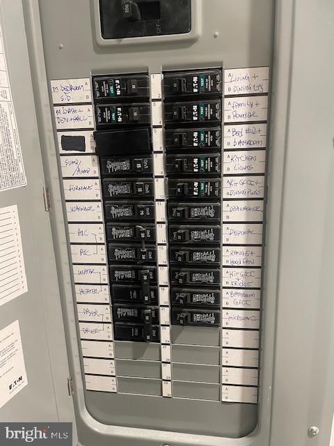 724 NW TAYLOR ST NW #1, WASHINGTON, District Of Columbia 20011, 3 Bedrooms Bedrooms, ,2 BathroomsBathrooms,Residential,For sale,724 NW TAYLOR ST NW #1,DCDC2241978 MLS # DCDC2241978