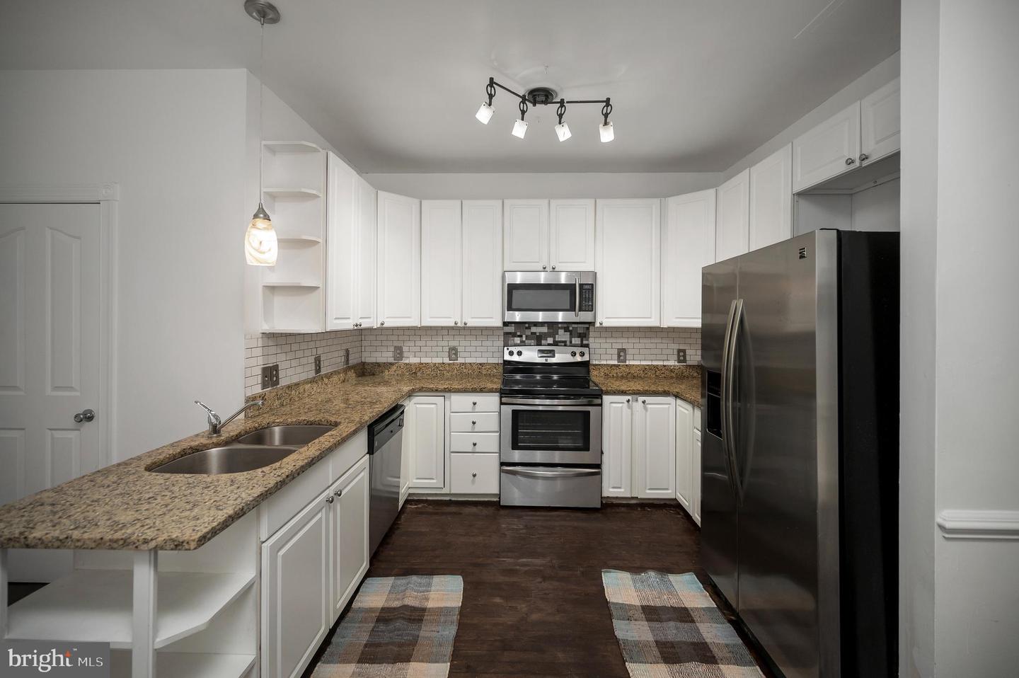 1712 WASHINGTON AVE, FREDERICKSBURG, Virginia 22401, 4 Bedrooms Bedrooms, ,3 BathroomsBathrooms,Residential,For sale,1712 WASHINGTON AVE,VAFB2009542 MLS # VAFB2009542