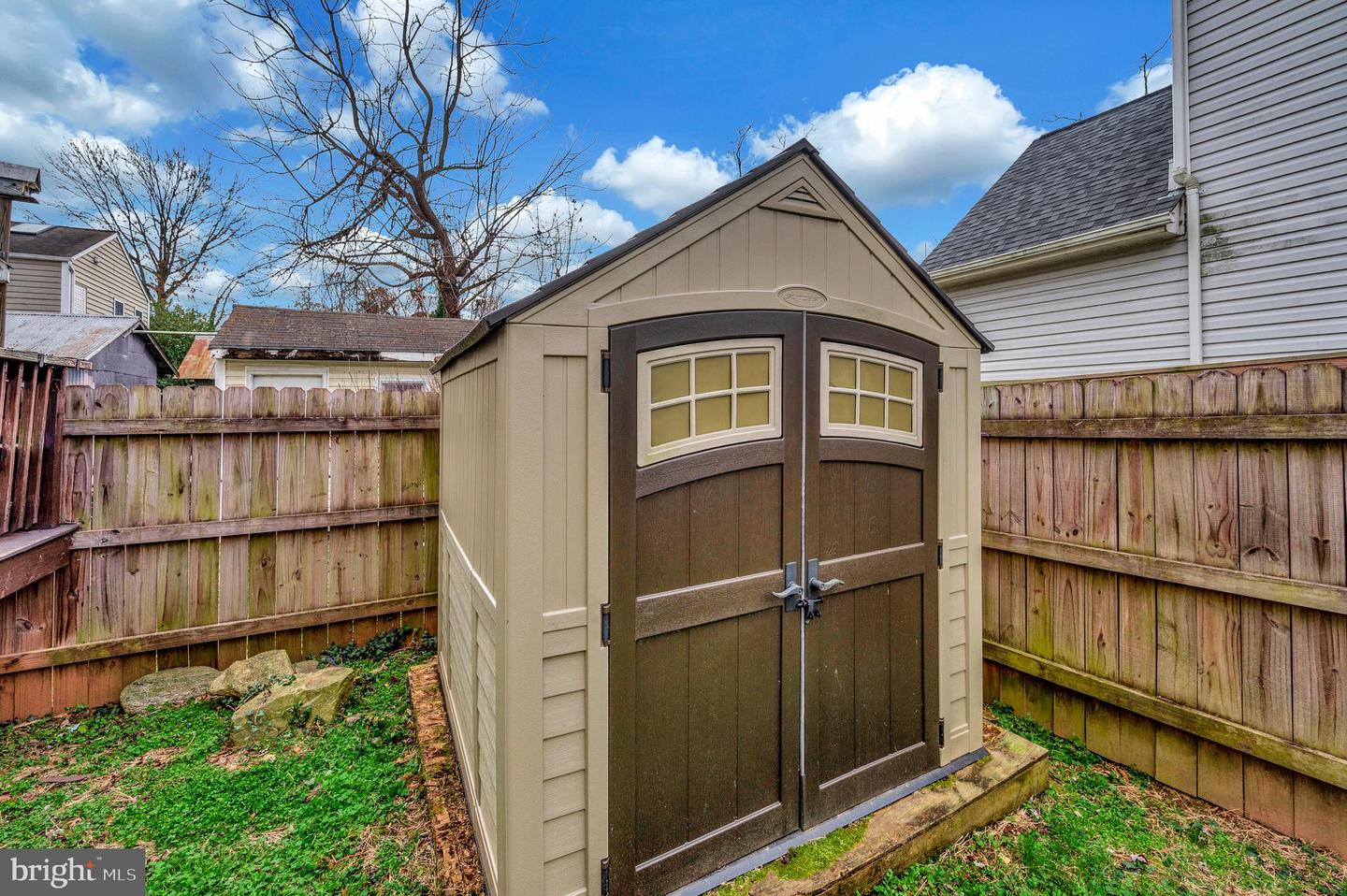 1712 WASHINGTON AVE, FREDERICKSBURG, Virginia 22401, 4 Bedrooms Bedrooms, ,3 BathroomsBathrooms,Residential,For sale,1712 WASHINGTON AVE,VAFB2009542 MLS # VAFB2009542