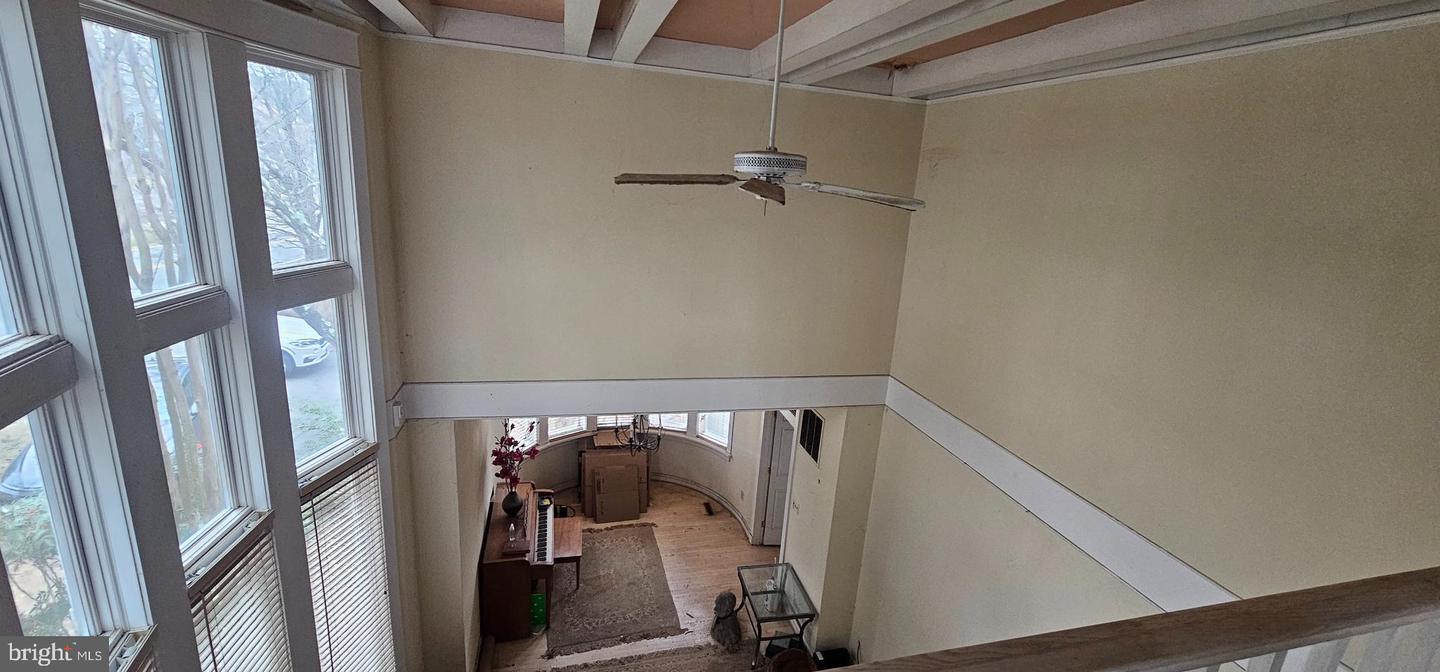 1650 KIRBY RD, MCLEAN, Virginia 22101, 4 Bedrooms Bedrooms, ,4 BathroomsBathrooms,Residential,For sale,1650 KIRBY RD,VAFX2253810 MLS # VAFX2253810