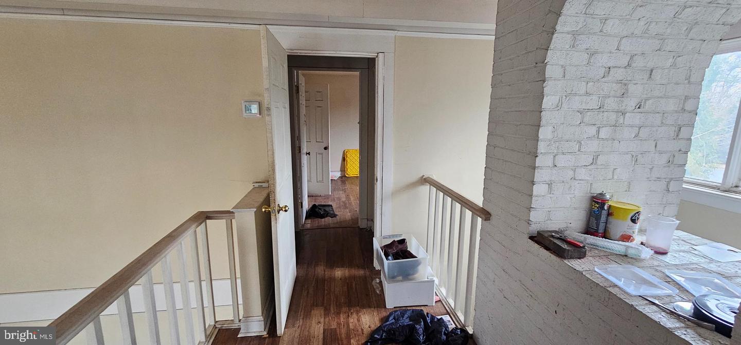 1650 KIRBY RD, MCLEAN, Virginia 22101, 4 Bedrooms Bedrooms, ,4 BathroomsBathrooms,Residential,For sale,1650 KIRBY RD,VAFX2253810 MLS # VAFX2253810