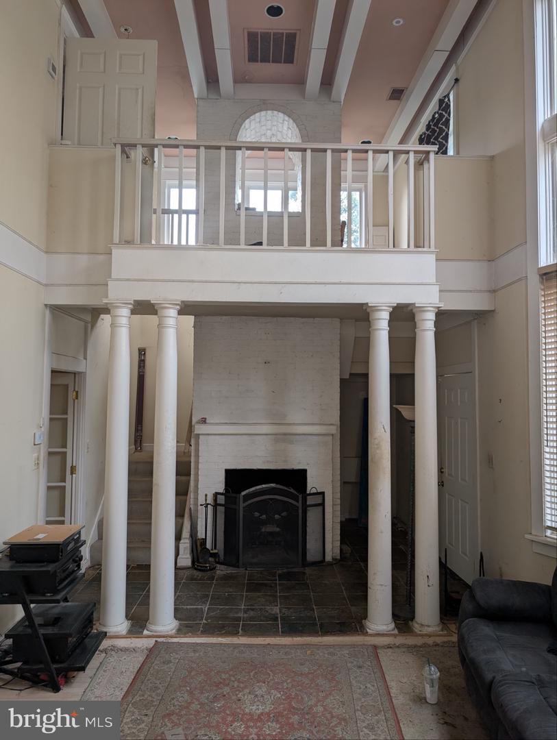 1650 KIRBY RD, MCLEAN, Virginia 22101, 4 Bedrooms Bedrooms, ,4 BathroomsBathrooms,Residential,For sale,1650 KIRBY RD,VAFX2253810 MLS # VAFX2253810