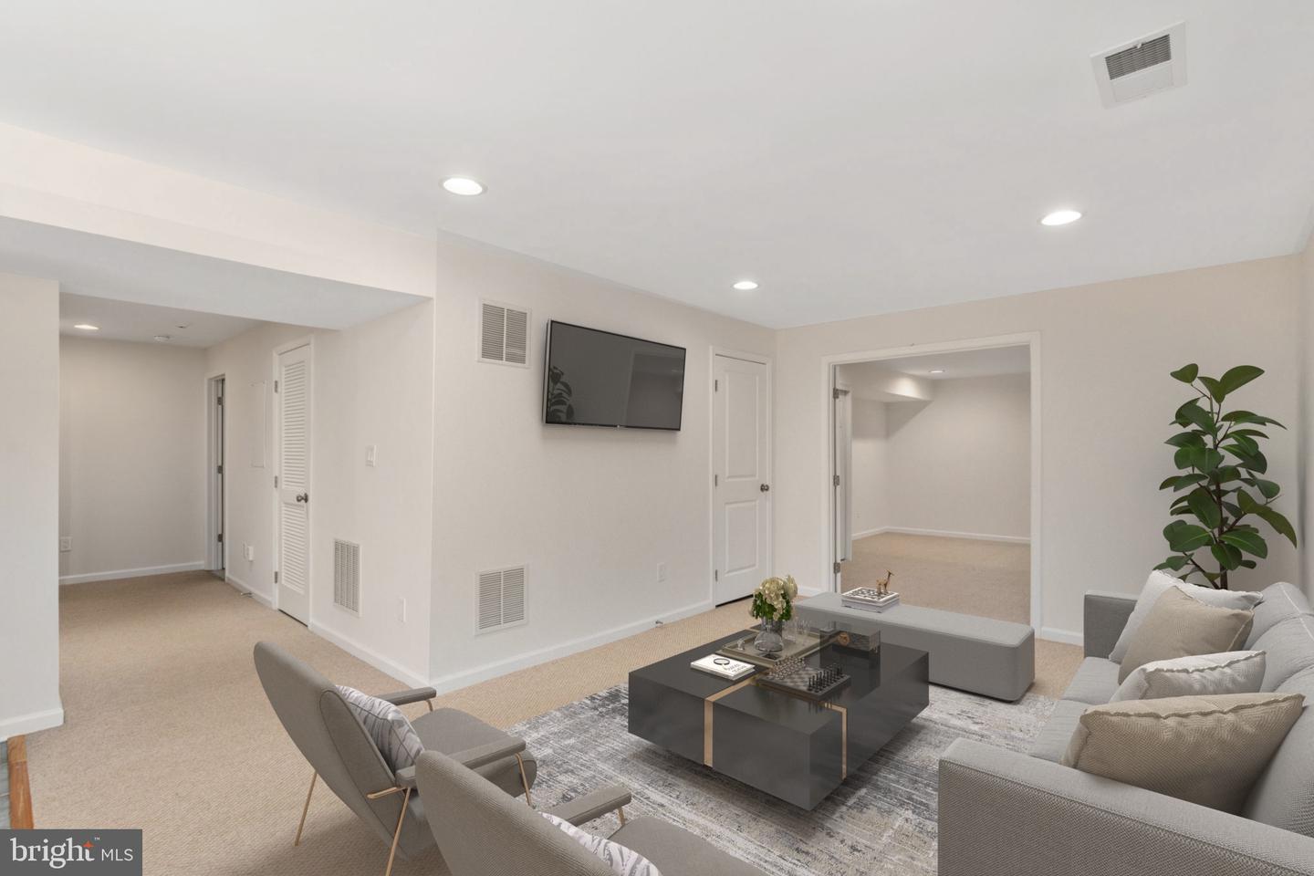 15 WARBLER CT, STAFFORD, Virginia 22554, 5 Bedrooms Bedrooms, ,3 BathroomsBathrooms,Residential,For sale,15 WARBLER CT,VAST2043520 MLS # VAST2043520