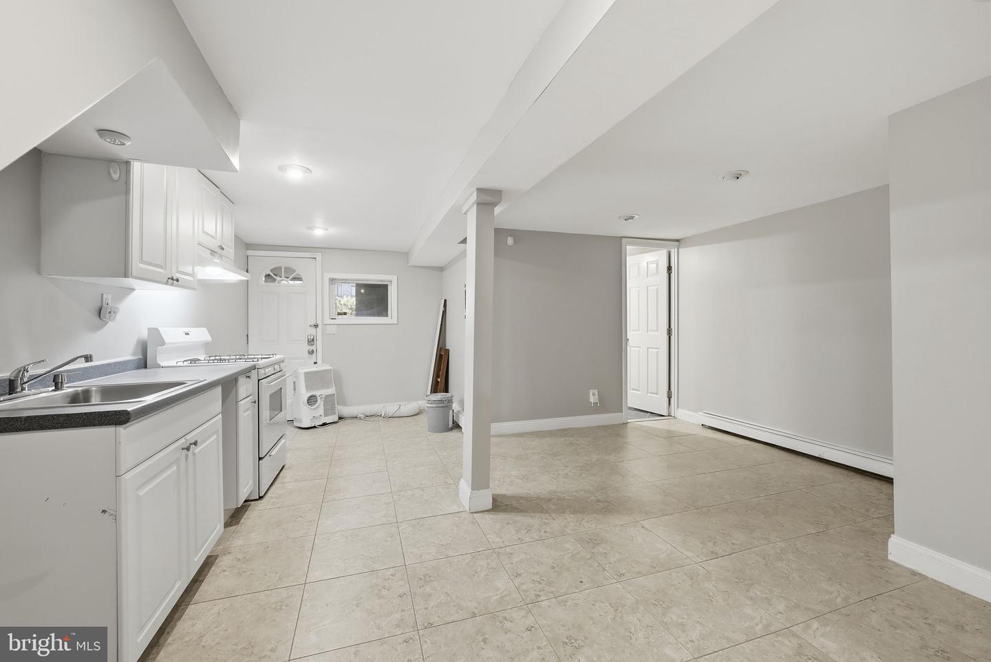 518 PARK RD NW, WASHINGTON, District Of Columbia 20010, 4 Bedrooms Bedrooms, ,2 BathroomsBathrooms,Residential,For sale,518 PARK RD NW,DCDC2230126 MLS # DCDC2230126