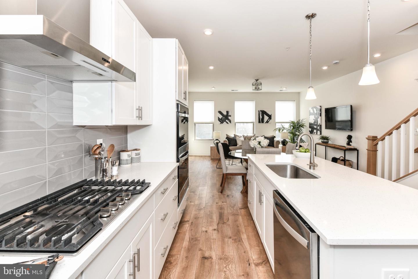 45922 SWALLOW TER, STERLING, Virginia 20165, 3 Bedrooms Bedrooms, 9 Rooms Rooms,2 BathroomsBathrooms,Residential,For sale,45922 SWALLOW TER,VALO2110546 MLS # VALO2110546