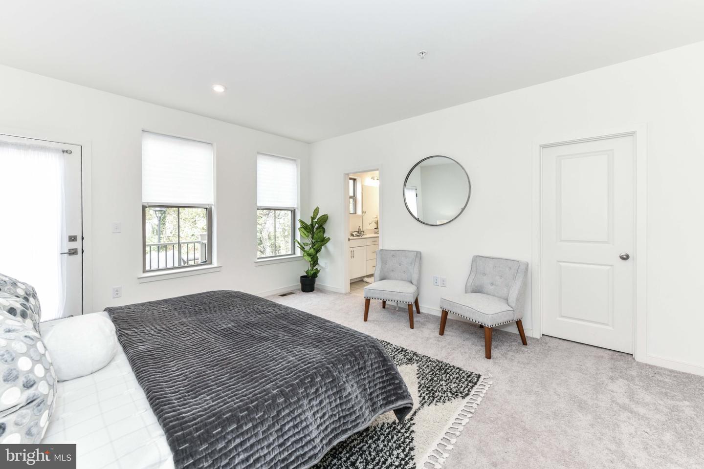 45922 SWALLOW TER, STERLING, Virginia 20165, 3 Bedrooms Bedrooms, 9 Rooms Rooms,2 BathroomsBathrooms,Residential,For sale,45922 SWALLOW TER,VALO2110546 MLS # VALO2110546