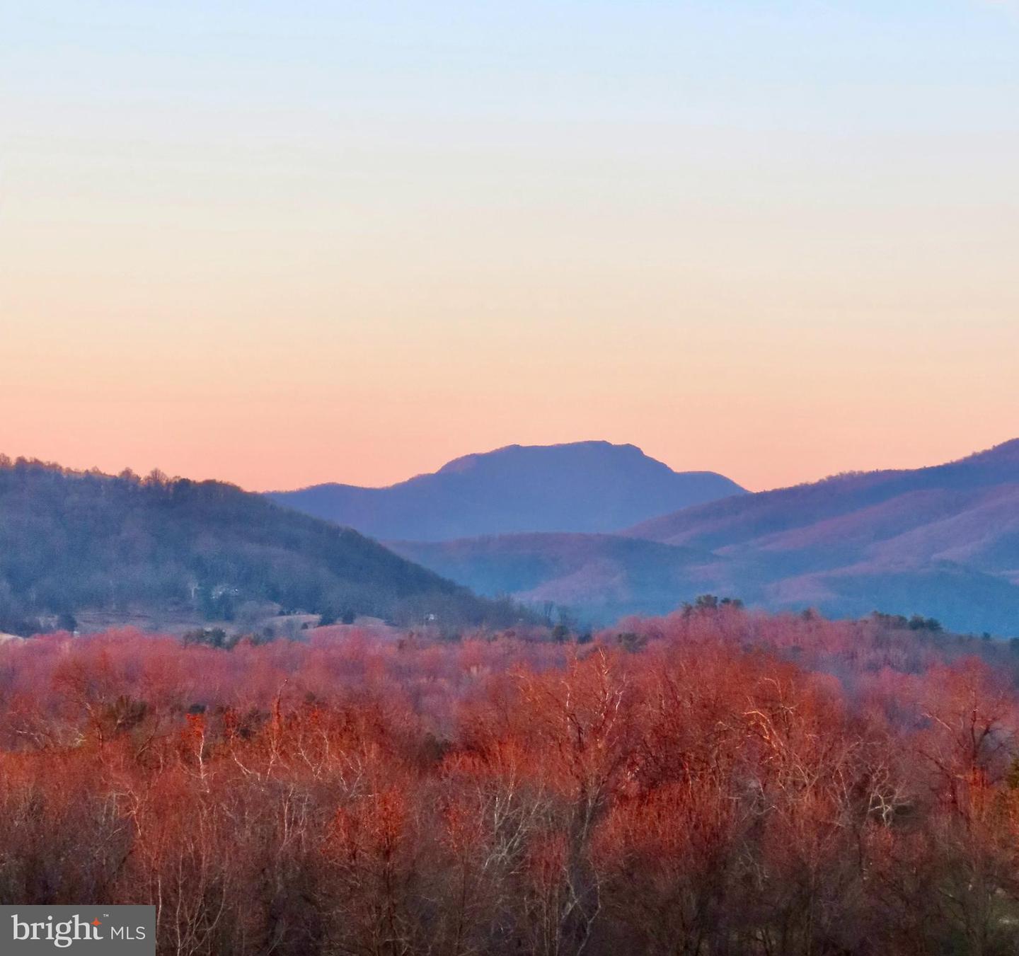 65 CLARK LN, WASHINGTON, Virginia 22747, 6 Bedrooms Bedrooms, ,10 BathroomsBathrooms,Residential,For sale,65 CLARK LN,VARP2002418 MLS # VARP2002418