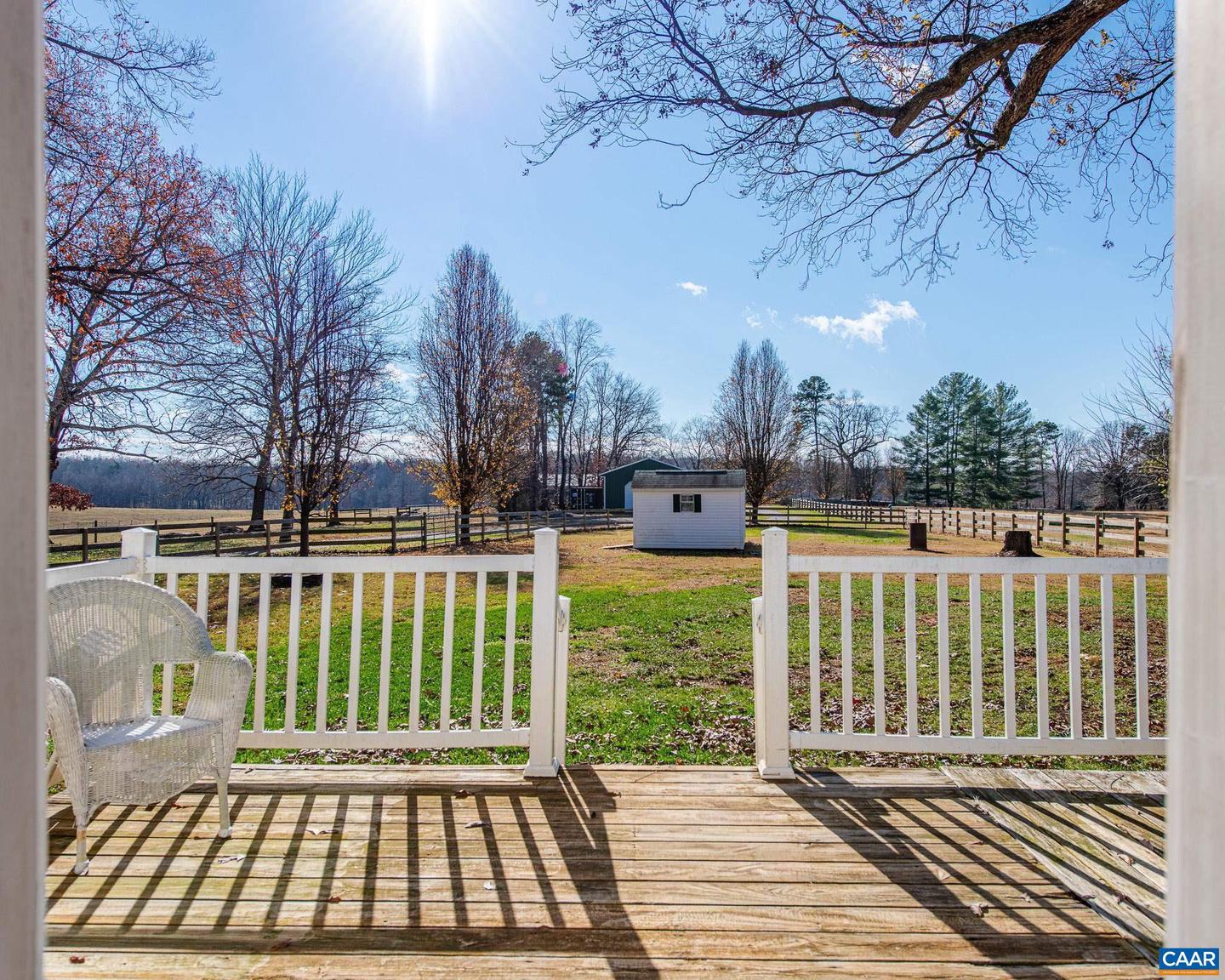 22 QUARTER LN, BUCKINGHAM, Virginia 23921, 2 Bedrooms Bedrooms, ,1 BathroomBathrooms,Residential,For sale,22 QUARTER LN,671490 MLS # 671490