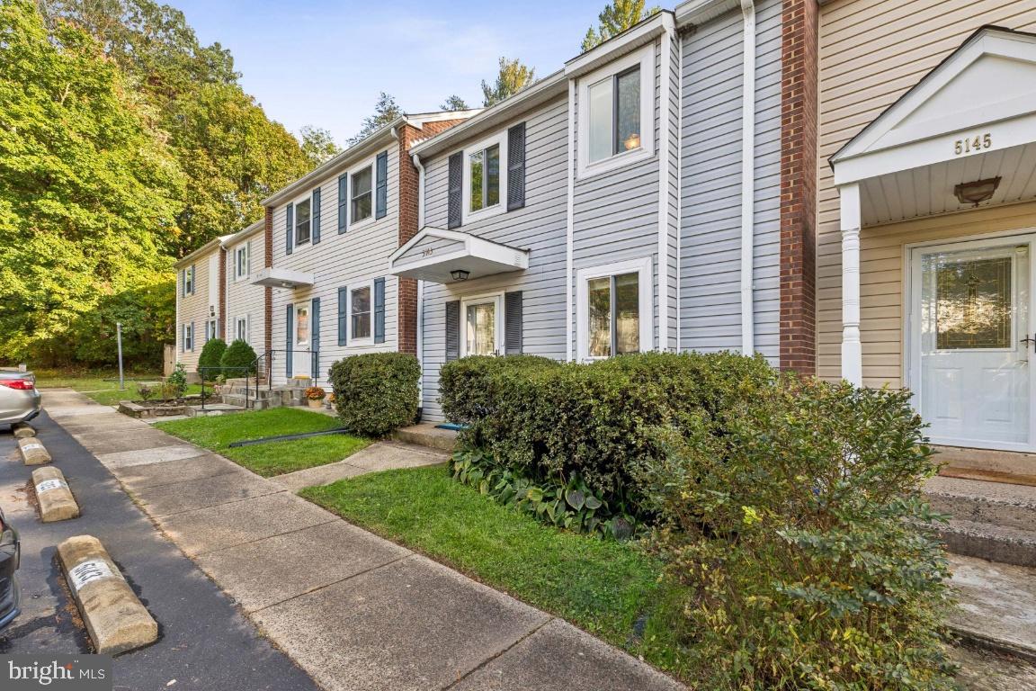 5143 ARRIT CT, BURKE, Virginia 22015, 2 Bedrooms Bedrooms, 9 Rooms Rooms,1 BathroomBathrooms,Residential,For sale,5143 ARRIT CT,VAFX2283800 MLS # VAFX2283800