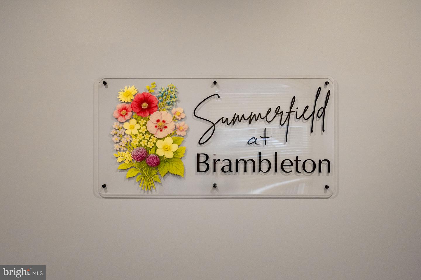 42531 ROCKROSE SQ #302, BRAMBLETON, Virginia 20148, 2 Bedrooms Bedrooms, ,2 BathroomsBathrooms,Residential,For sale,42531 ROCKROSE SQ #302,VALO2113706 MLS # VALO2113706