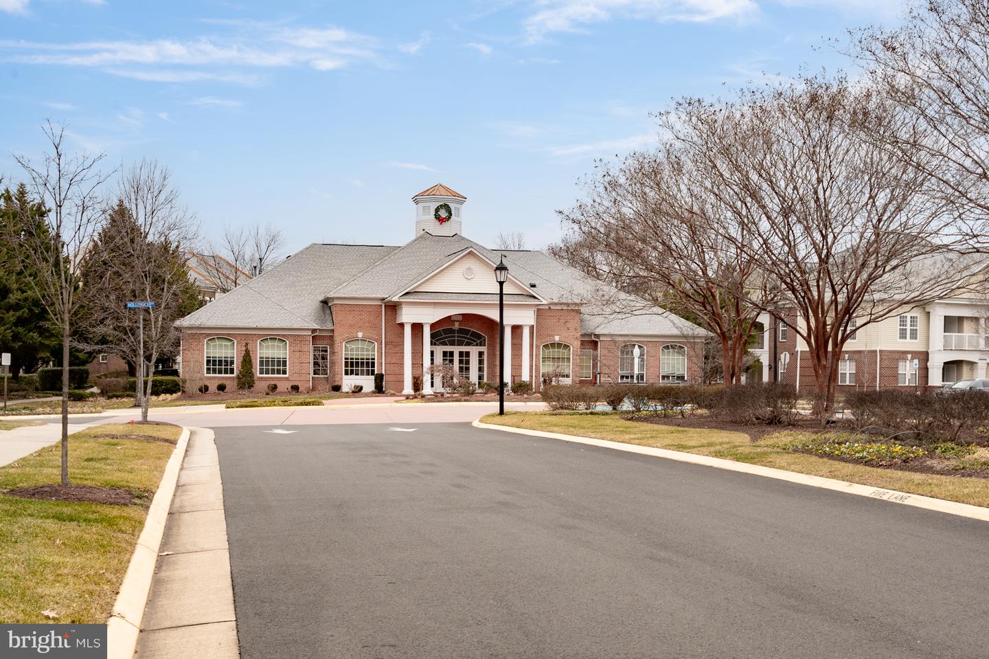 42531 ROCKROSE SQ #302, BRAMBLETON, Virginia 20148, 2 Bedrooms Bedrooms, ,2 BathroomsBathrooms,Residential,For sale,42531 ROCKROSE SQ #302,VALO2113706 MLS # VALO2113706