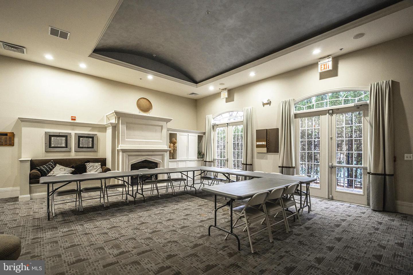 42531 ROCKROSE SQ #302, BRAMBLETON, Virginia 20148, 2 Bedrooms Bedrooms, ,2 BathroomsBathrooms,Residential,For sale,42531 ROCKROSE SQ #302,VALO2113706 MLS # VALO2113706