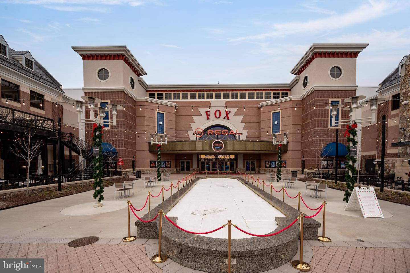 42531 ROCKROSE SQ #302, BRAMBLETON, Virginia 20148, 2 Bedrooms Bedrooms, ,2 BathroomsBathrooms,Residential,For sale,42531 ROCKROSE SQ #302,VALO2113706 MLS # VALO2113706