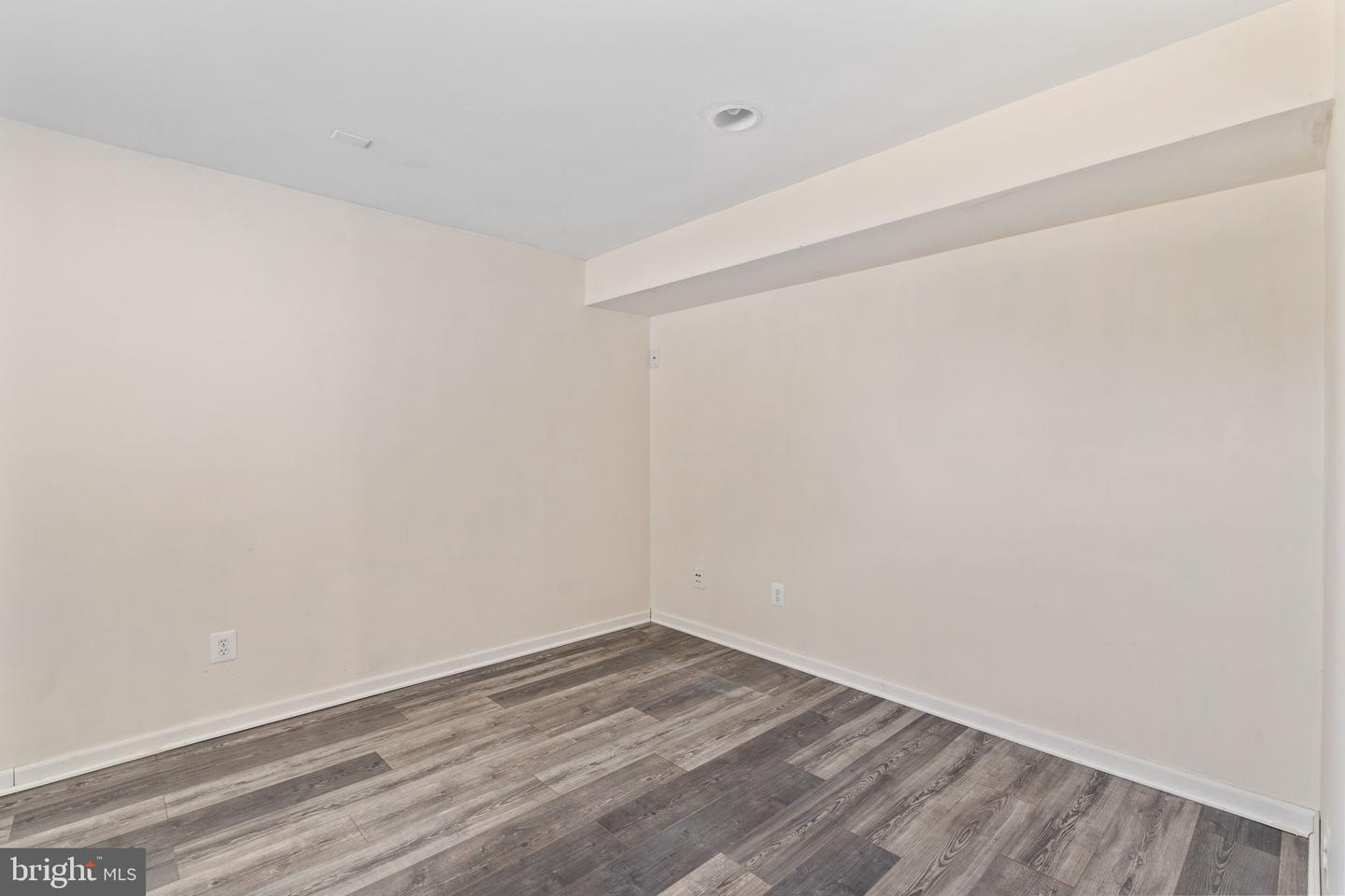 20 PINEHURST LN, STAFFORD, Virginia 22554, 5 Bedrooms Bedrooms, 17 Rooms Rooms,3 BathroomsBathrooms,Residential,For sale,20 PINEHURST LN,VAST2045278 MLS # VAST2045278