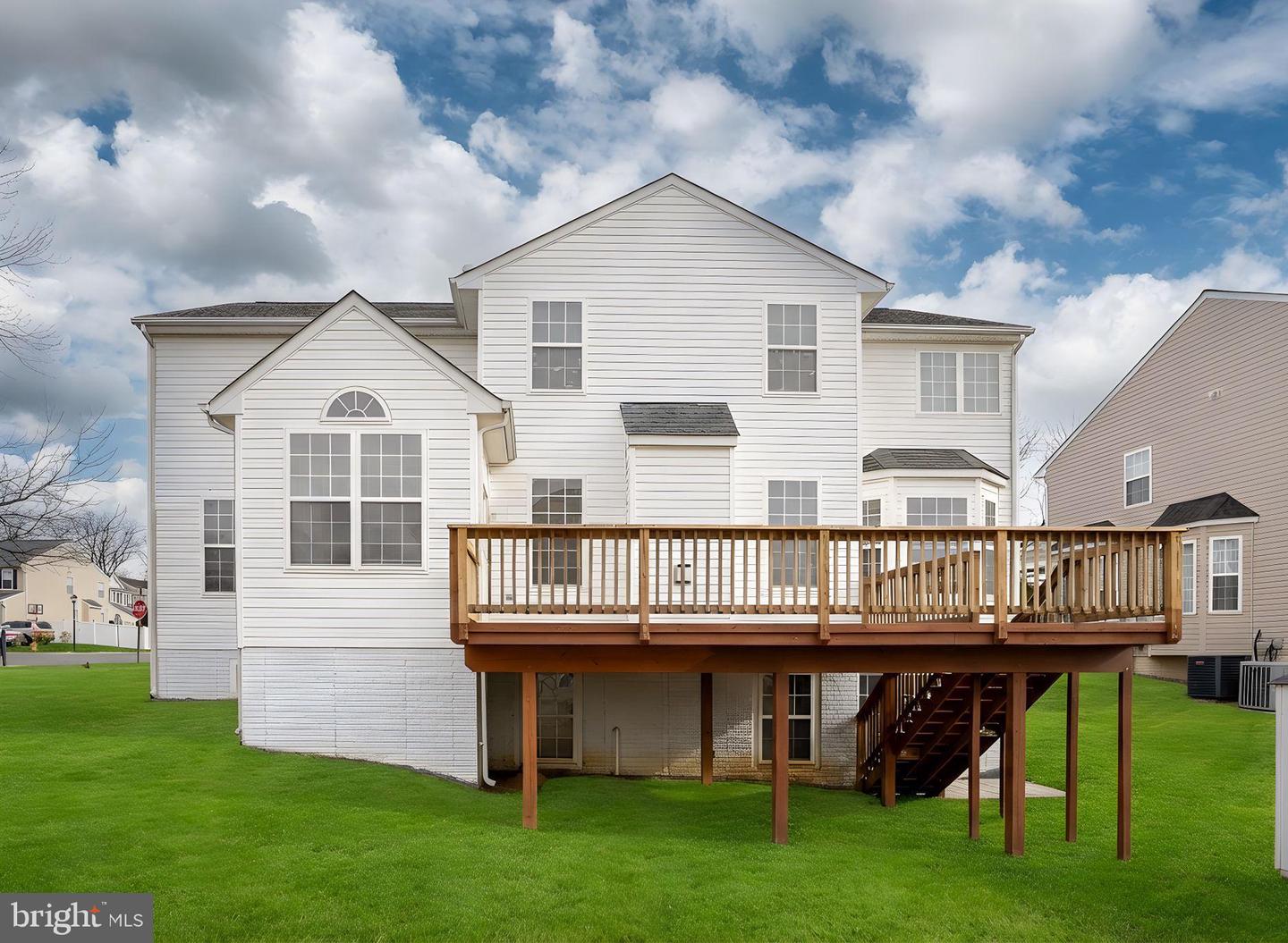 20 PINEHURST LN, STAFFORD, Virginia 22554, 5 Bedrooms Bedrooms, 17 Rooms Rooms,3 BathroomsBathrooms,Residential,For sale,20 PINEHURST LN,VAST2045278 MLS # VAST2045278