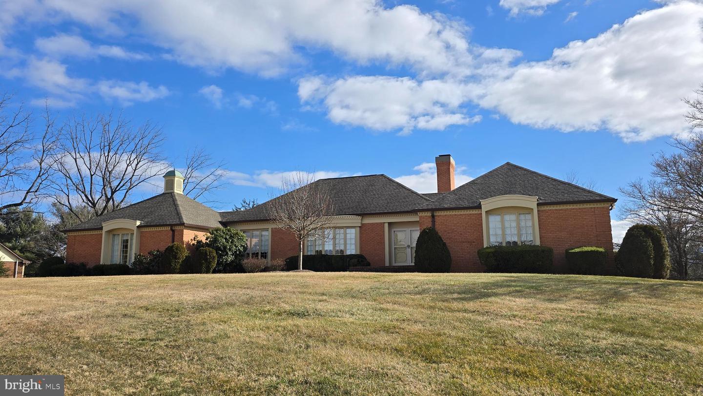 3274 ROCKLAND RD, FRONT ROYAL, Virginia 22630, 3 Bedrooms Bedrooms, ,3 BathroomsBathrooms,Residential,For sale,3274 ROCKLAND RD,VAWR2013138 MLS # VAWR2013138