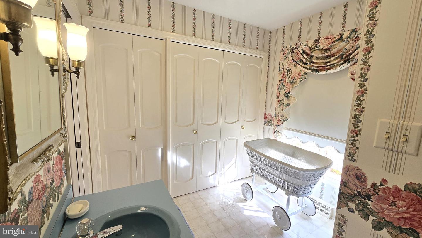 3274 ROCKLAND RD, FRONT ROYAL, Virginia 22630, 3 Bedrooms Bedrooms, ,3 BathroomsBathrooms,Residential,For sale,3274 ROCKLAND RD,VAWR2013138 MLS # VAWR2013138