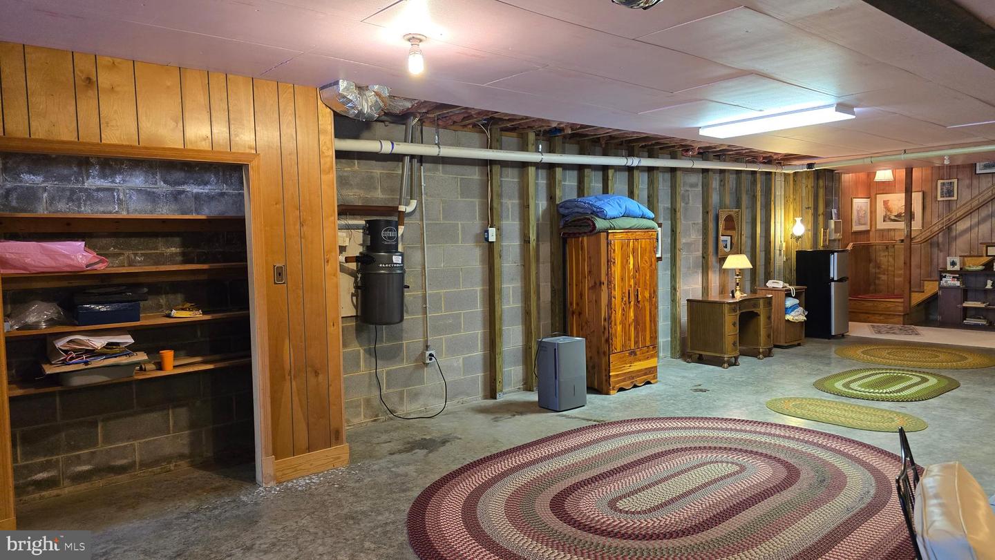 3274 ROCKLAND RD, FRONT ROYAL, Virginia 22630, 3 Bedrooms Bedrooms, ,3 BathroomsBathrooms,Residential,For sale,3274 ROCKLAND RD,VAWR2013138 MLS # VAWR2013138