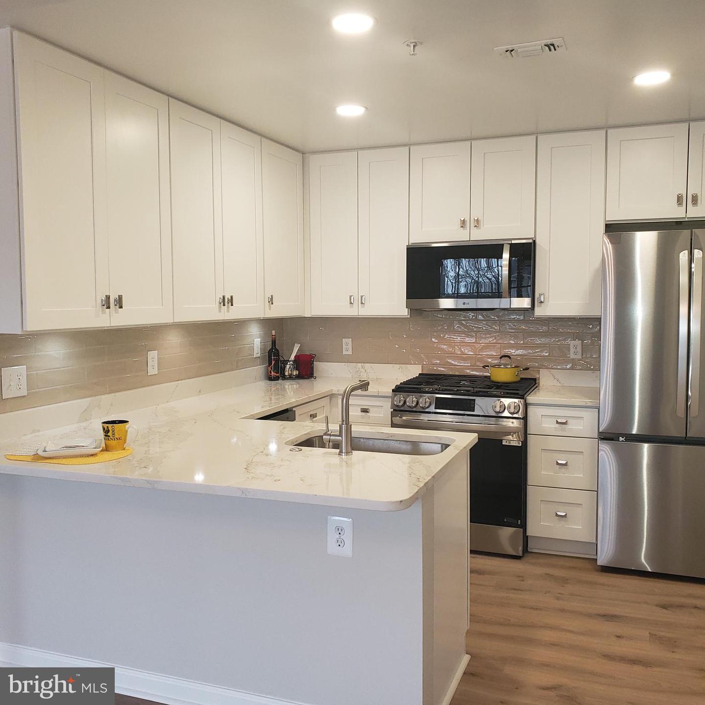 45070 BRAE TER #202, ASHBURN, Virginia 20147, 2 Bedrooms Bedrooms, ,2 BathroomsBathrooms,Residential,For sale,45070 BRAE TER #202,VALO2114068 MLS # VALO2114068