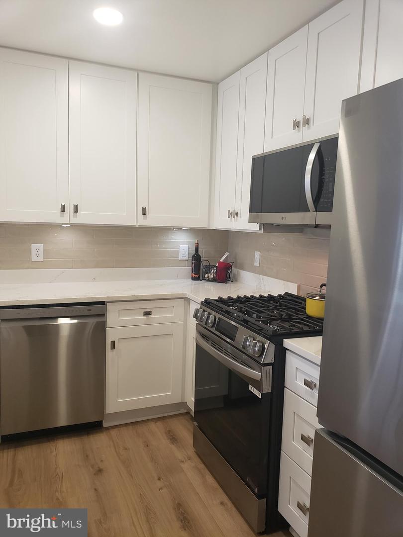 45070 BRAE TER #202, ASHBURN, Virginia 20147, 2 Bedrooms Bedrooms, ,2 BathroomsBathrooms,Residential,For sale,45070 BRAE TER #202,VALO2114068 MLS # VALO2114068