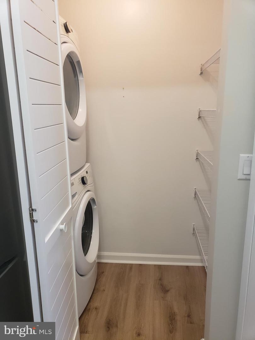 45070 BRAE TER #202, ASHBURN, Virginia 20147, 2 Bedrooms Bedrooms, ,2 BathroomsBathrooms,Residential,For sale,45070 BRAE TER #202,VALO2114068 MLS # VALO2114068