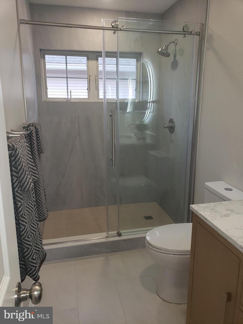 45070 BRAE TER #202, ASHBURN, Virginia 20147, 2 Bedrooms Bedrooms, ,2 BathroomsBathrooms,Residential,For sale,45070 BRAE TER #202,VALO2114068 MLS # VALO2114068