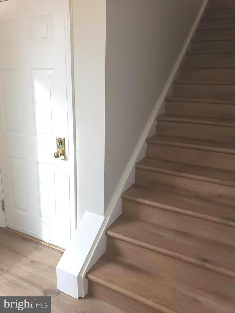 45070 BRAE TER #202, ASHBURN, Virginia 20147, 2 Bedrooms Bedrooms, ,2 BathroomsBathrooms,Residential,For sale,45070 BRAE TER #202,VALO2114068 MLS # VALO2114068