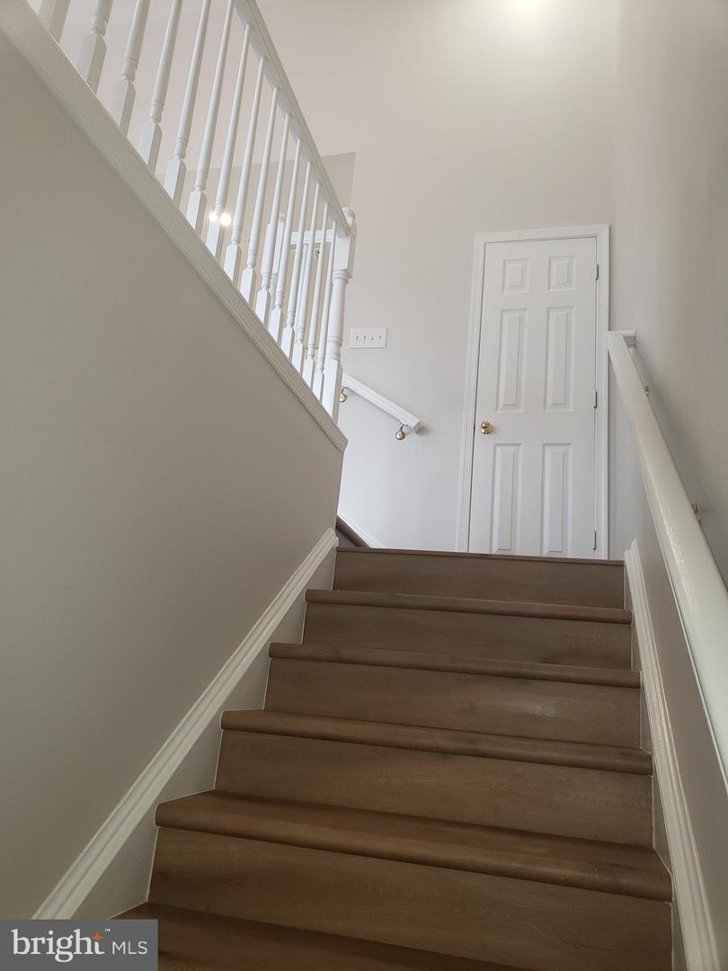 45070 BRAE TER #202, ASHBURN, Virginia 20147, 2 Bedrooms Bedrooms, ,2 BathroomsBathrooms,Residential,For sale,45070 BRAE TER #202,VALO2114068 MLS # VALO2114068