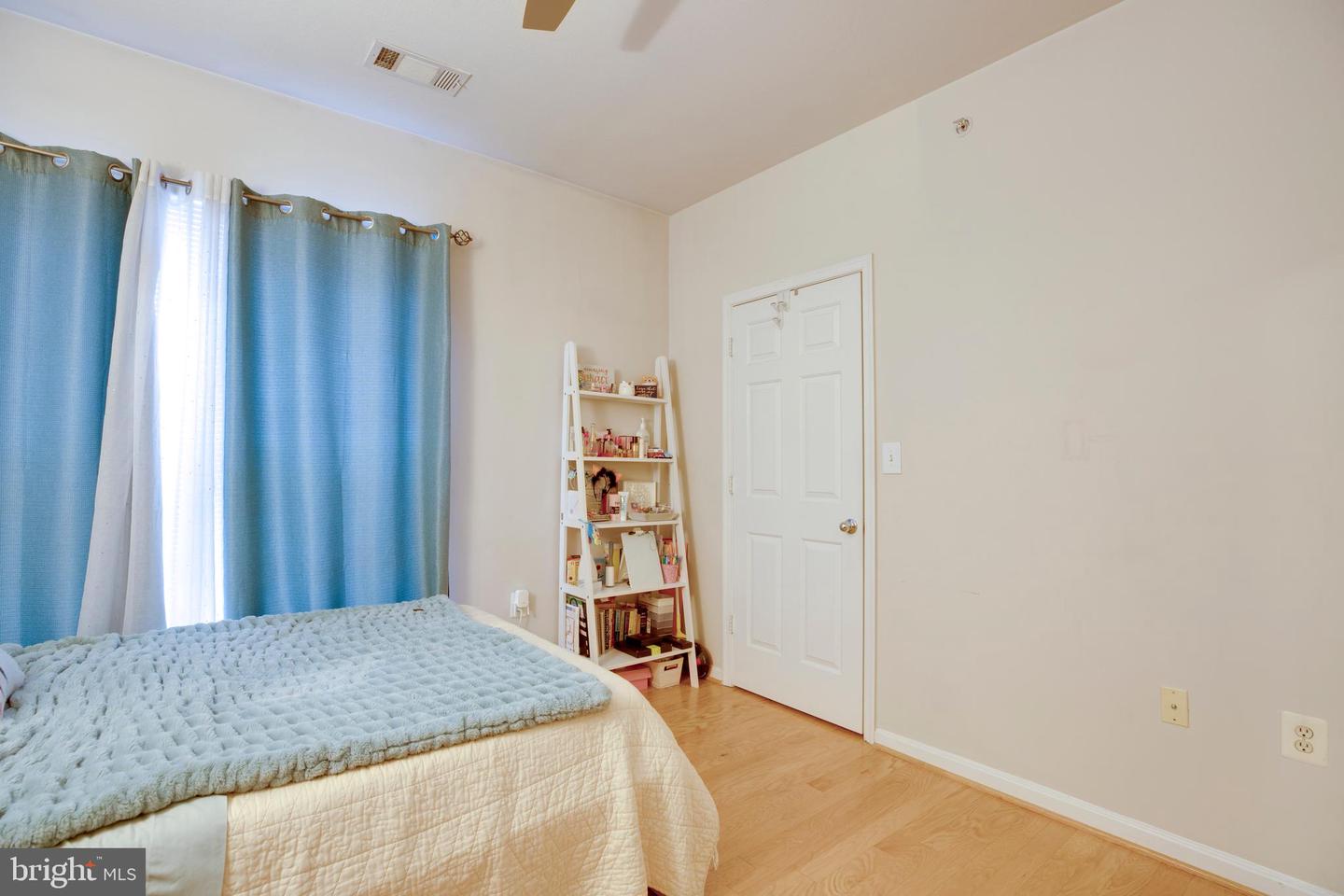 5120 BRITTNEY ELYSE CIR #T, CENTREVILLE, Virginia 20120, 2 Bedrooms Bedrooms, ,2 BathroomsBathrooms,Residential,For sale,5120 BRITTNEY ELYSE CIR #T,VAFX2286060 MLS # VAFX2286060